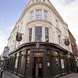 The Dickens Bar&inn Frühstückspension